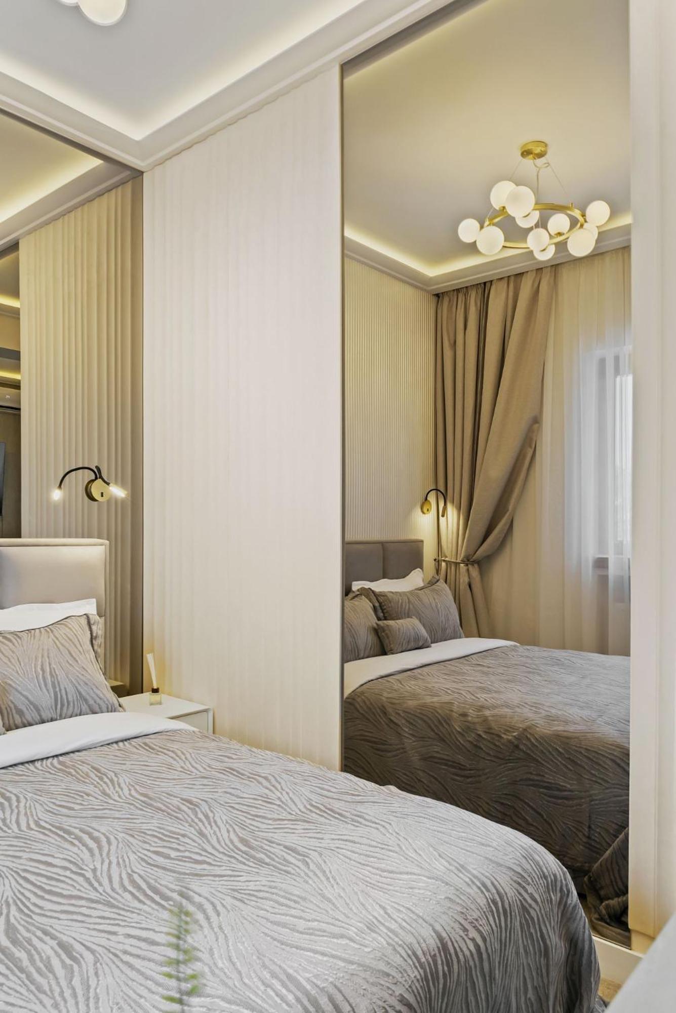 Studio Jungle Breath - City Centre Bukarest Kültér fotó