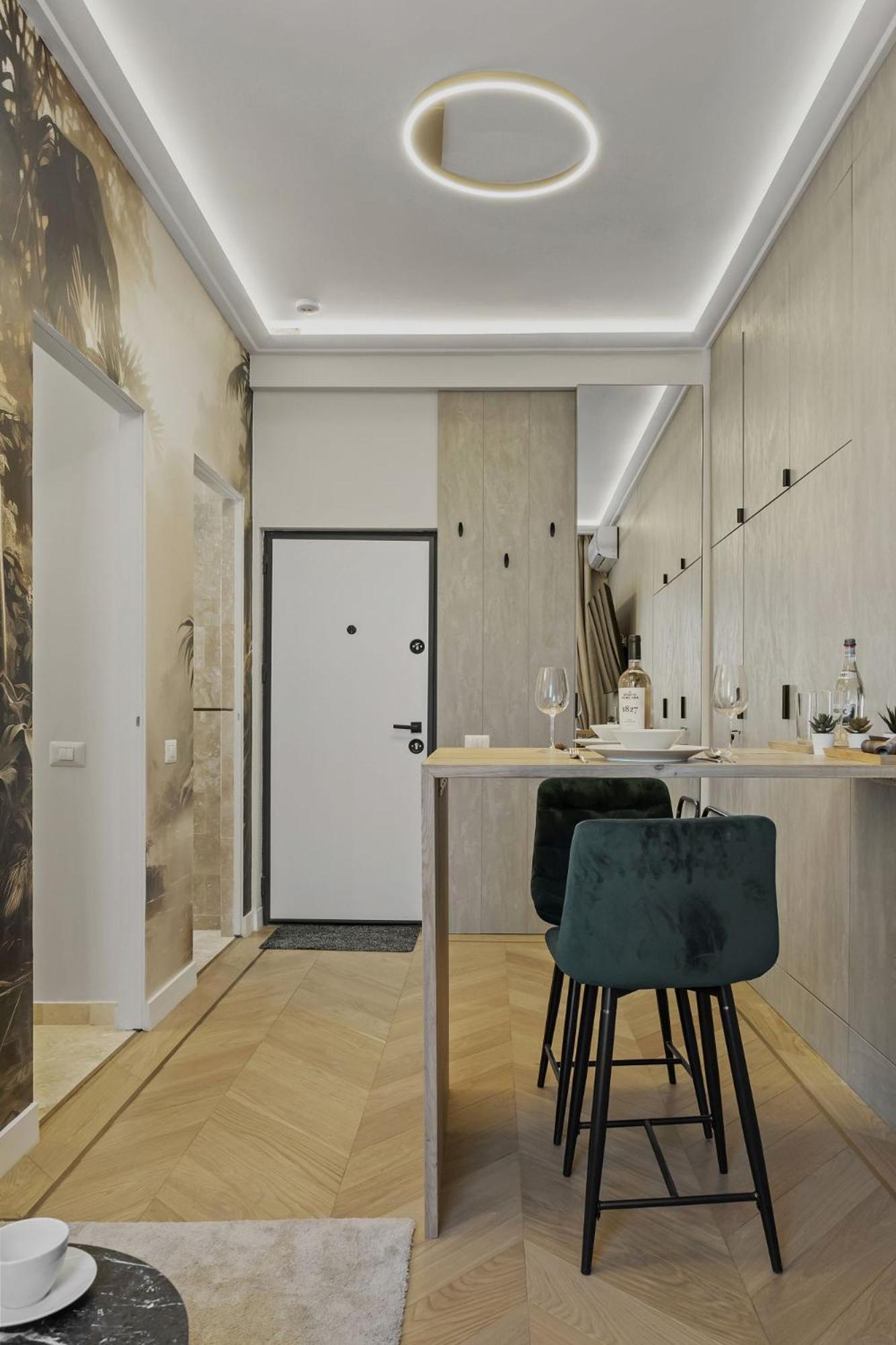Studio Jungle Breath - City Centre Bukarest Kültér fotó