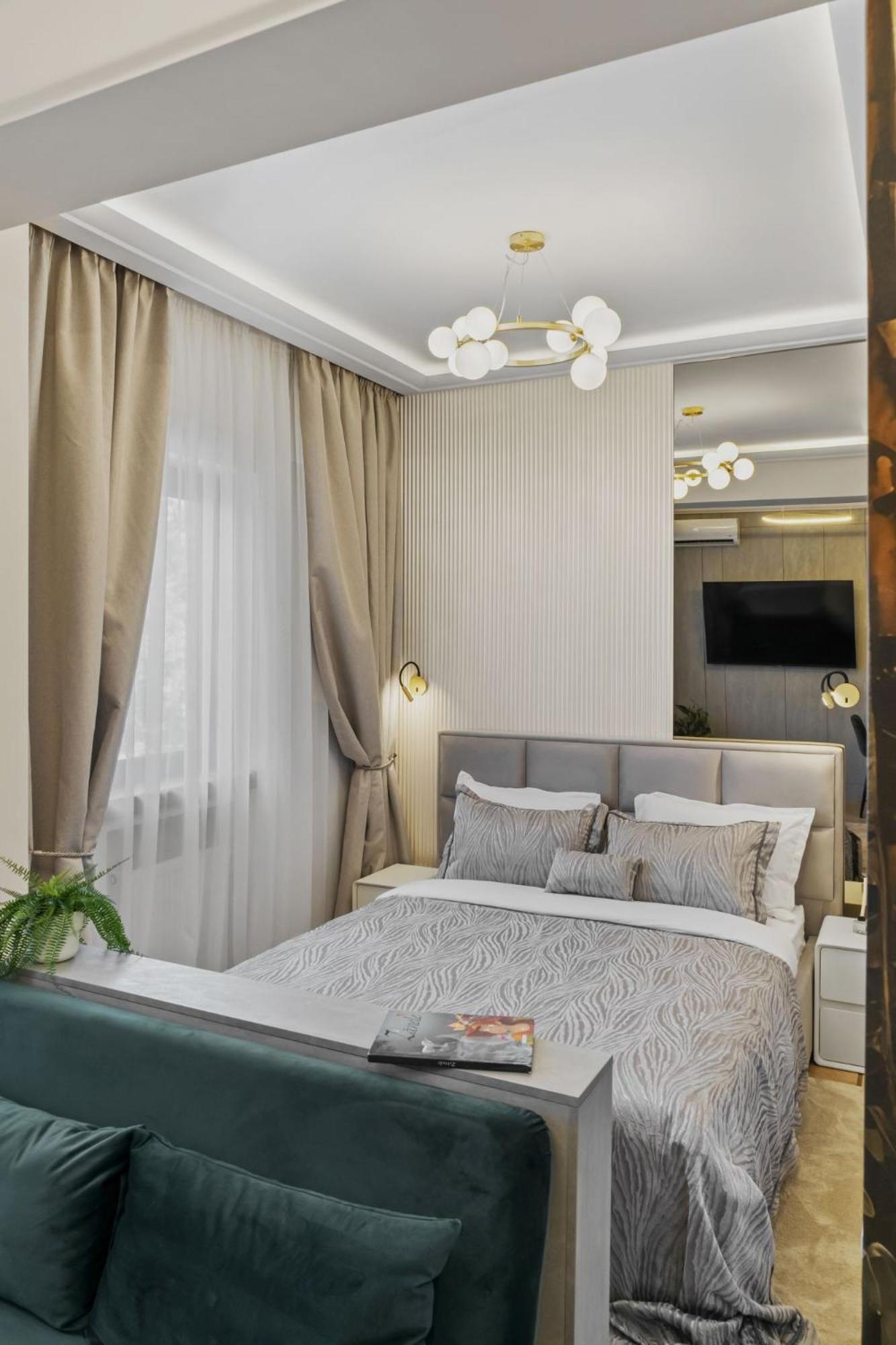 Studio Jungle Breath - City Centre Bukarest Kültér fotó